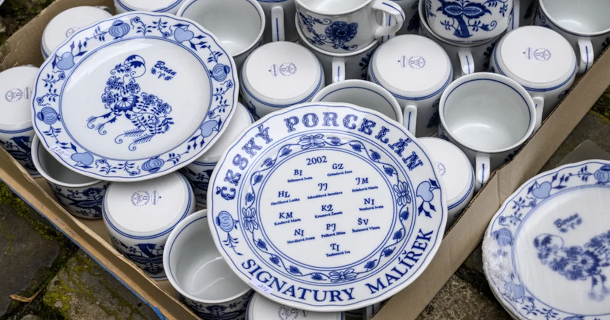 cesky porcelan cibulak